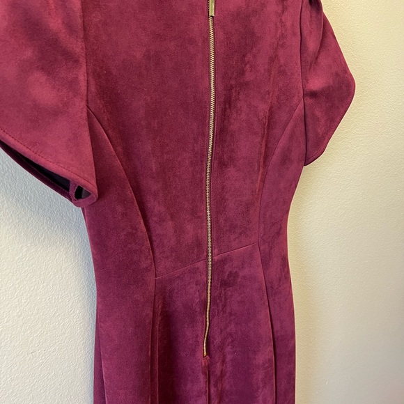 CALVIN KLEIN Suede Tulip Sheath Dress, Burgundy, Size 2 - Picture 7 of 10